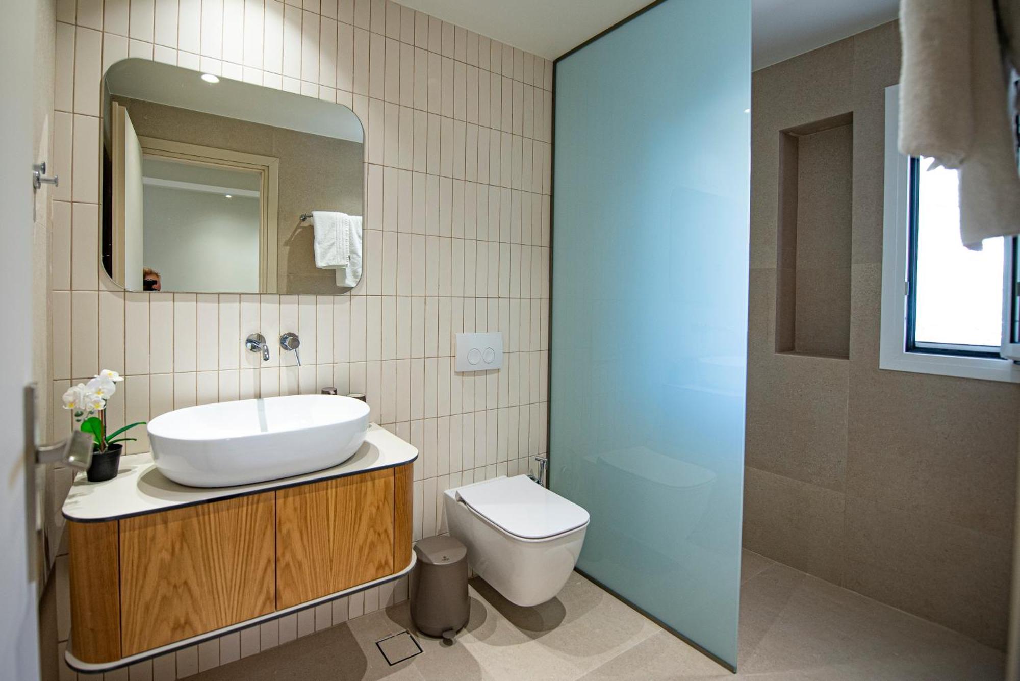 Ck Apartments นีดรี ภายนอก รูปภาพ