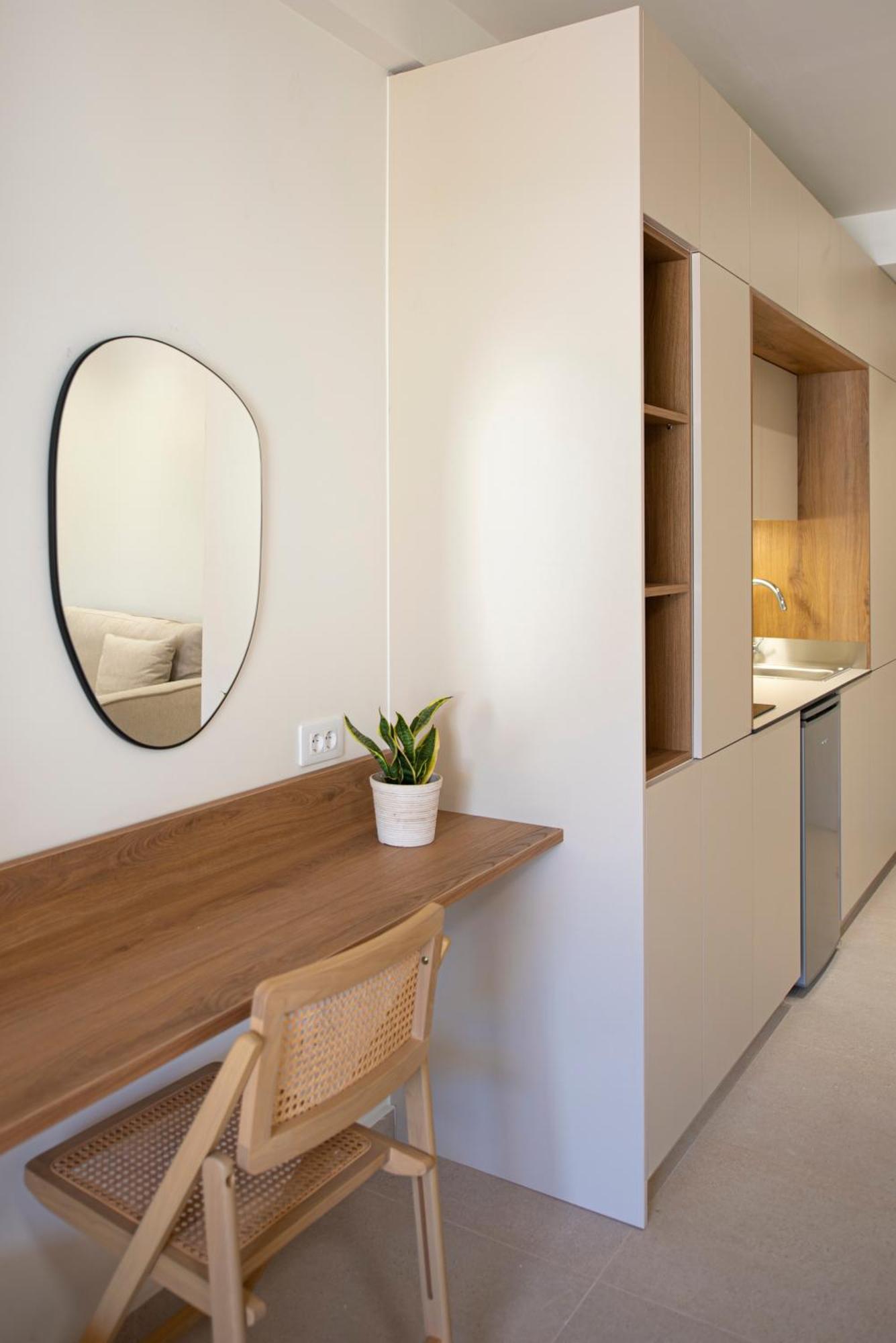 Ck Apartments นีดรี ภายนอก รูปภาพ