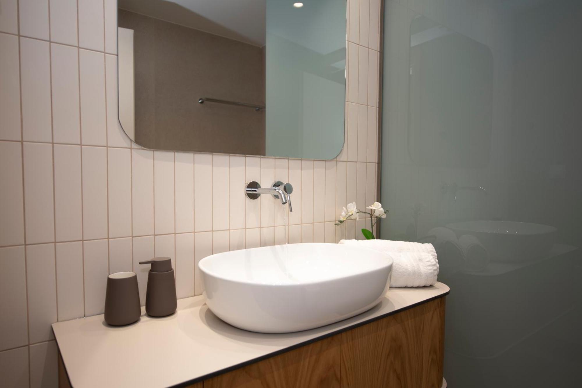 Ck Apartments นีดรี ภายนอก รูปภาพ