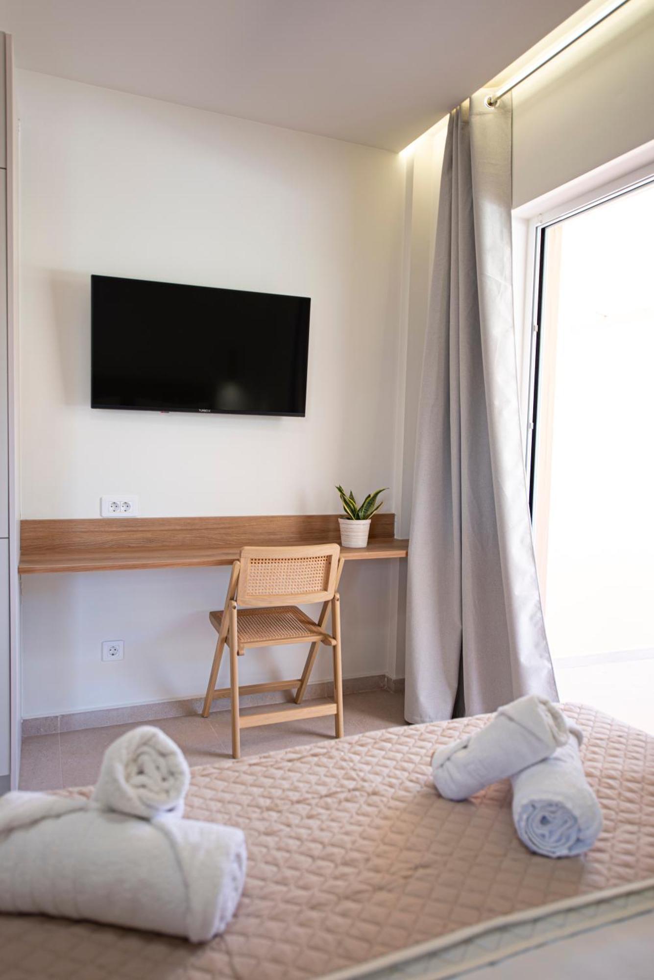 Ck Apartments นีดรี ภายนอก รูปภาพ